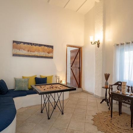 Lohonostays Villa Santorini آليباغ المظهر الخارجي الصورة