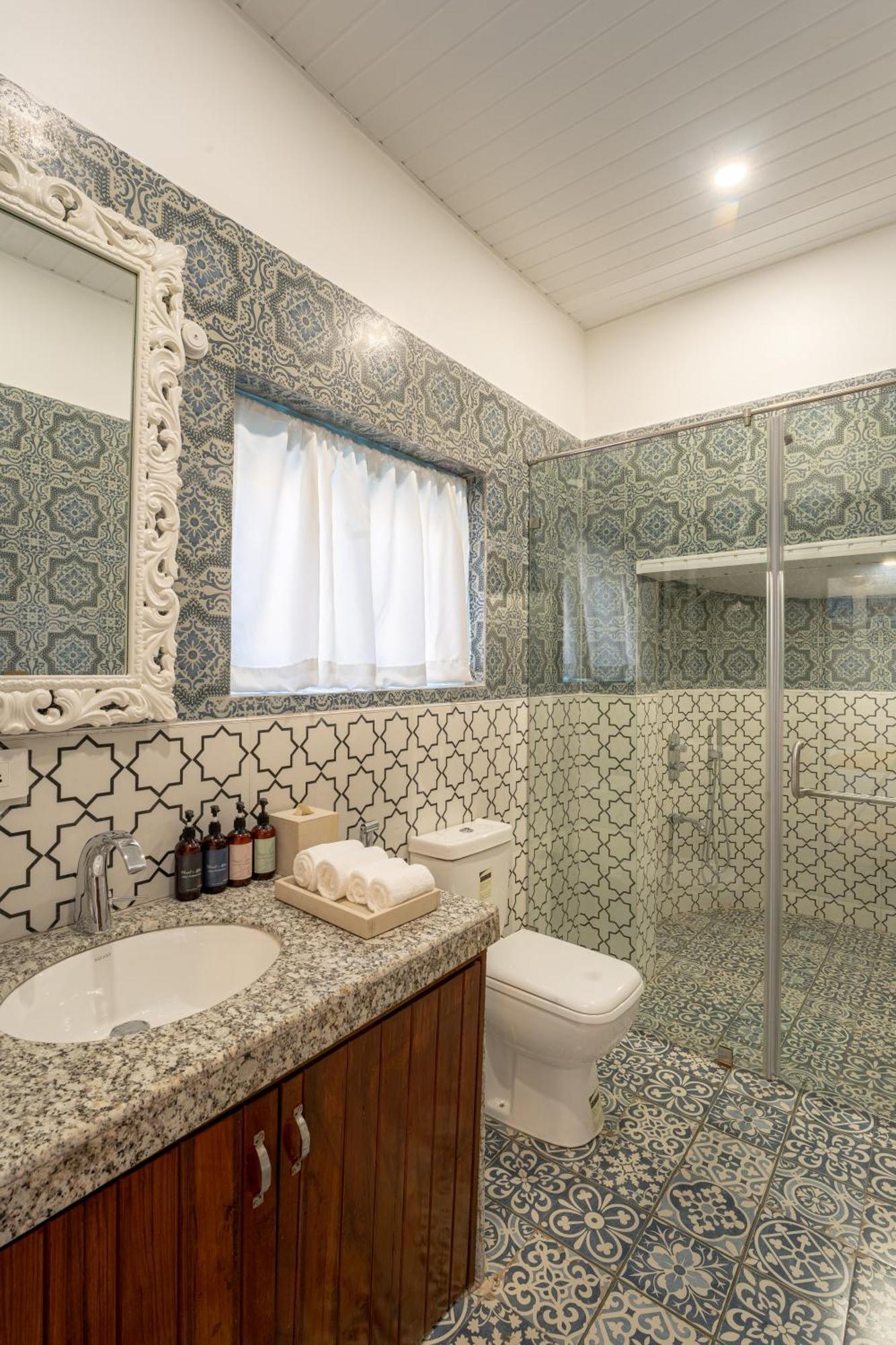 Lohonostays Villa Santorini آليباغ المظهر الخارجي الصورة